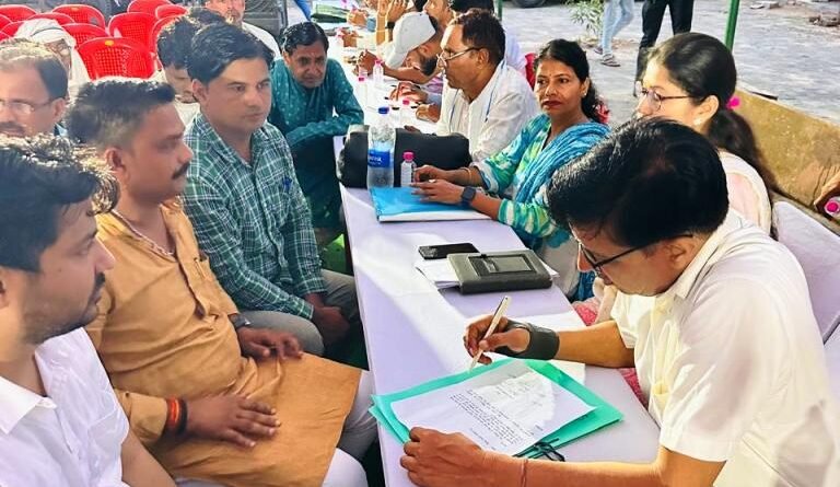 कलवाडा गांव में जल संरक्षण और वर्षा जल संचयन पर चर्चा