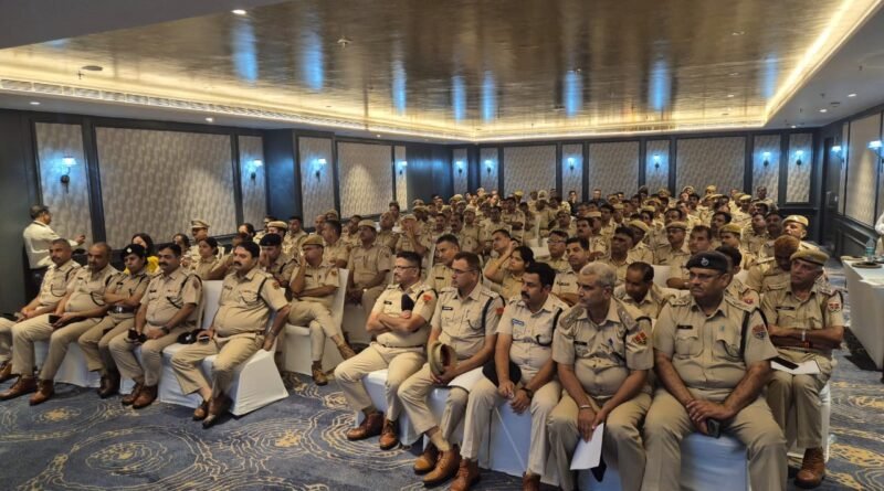 जेईसीसी प्रदर्शनी में तकनीकी सत्रों की धूम जारी— नवीन आपराधिक कानून और एआई: पुलिस प्रदर्शनी में ज्ञान मंथन जारी — एआई चुनौतियाँ, फोरेंसिक साक्ष्य और जेल सुधारों पर पुलिस अधिकारियों, प्रशिक्षुओं व विशेषज्ञों का विशेष सत्र