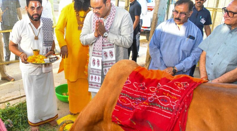 मुख्यमंत्री भजनलाल शर्मा ने शाहपुरा के त्रिवेणी धाम में की पूजा-अर्चना
