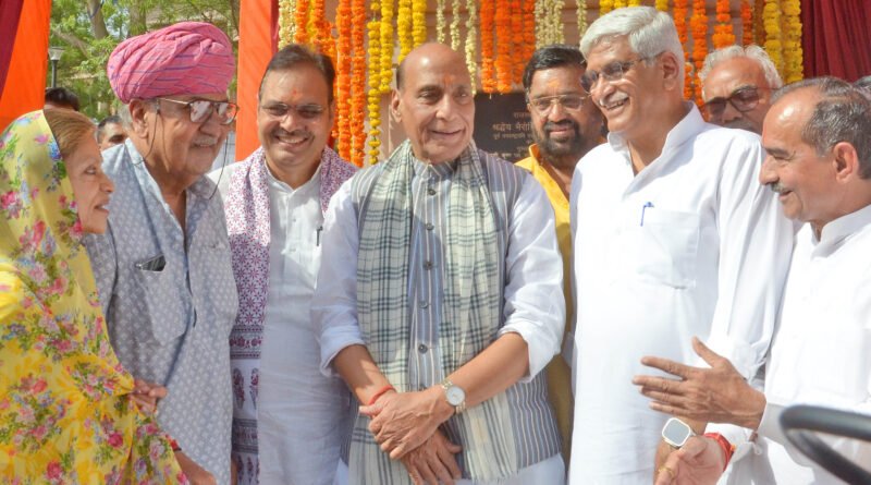 लोकतांत्रिक मूल्यों और जनसेवा की राजनीति के जीवंत प्रतीक थे स्व. भैरोंसिंह शेखावत