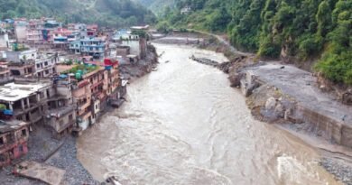 नेपाल में विनाशकारी बाढ़ के बाद 320 भारतीय नागरिक लापता, 21 को स्वदेश लाया गया