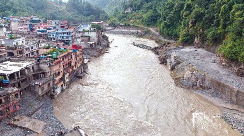 नेपाल में विनाशकारी बाढ़ के बाद 320 भारतीय नागरिक लापता, 21 को स्वदेश लाया गया