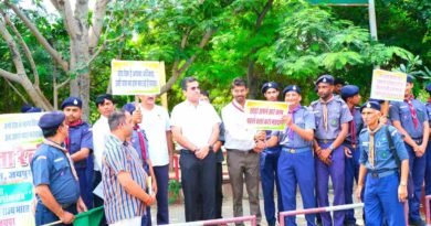 मतदाता जागरूकता के लिए 200 स्काउट्स ने निकाली रैली, बनाई मानव श्रृंखला