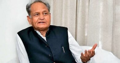 मुख्य चुनाव आयुक्त को बर्खास्त करके भेजना चाहिए जेल: अशोक गहलोत